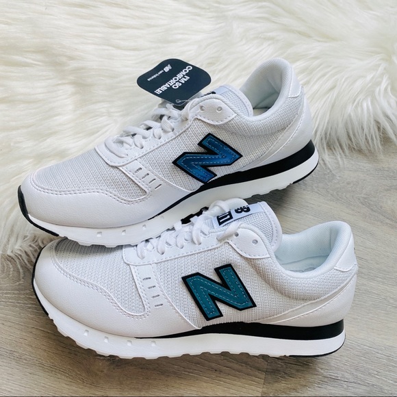 NWT New Balance 311 Women’s Shoes - Picture 7 of 9